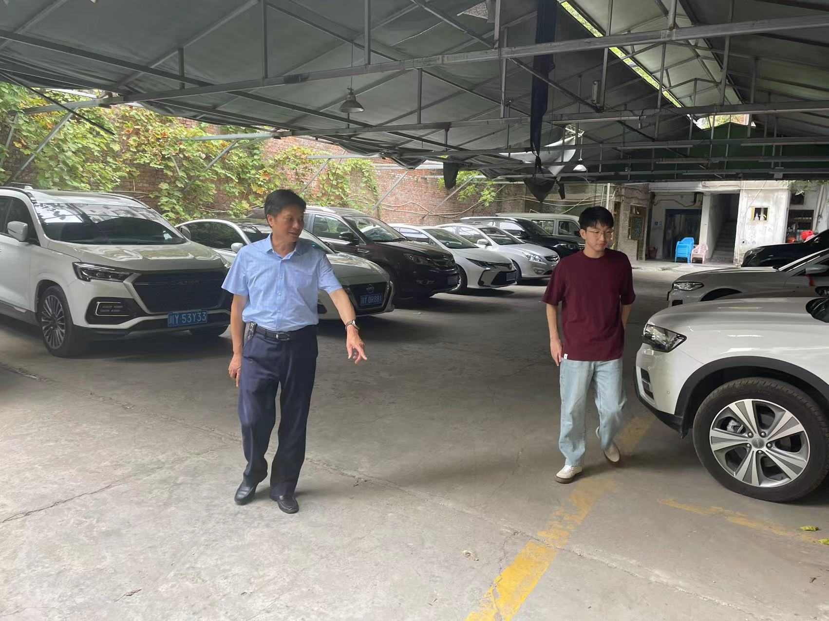 集團(tuán)黨委書記、董事長許大政深入 “包保”社區(qū)開展創(chuàng)文督導(dǎo)工作